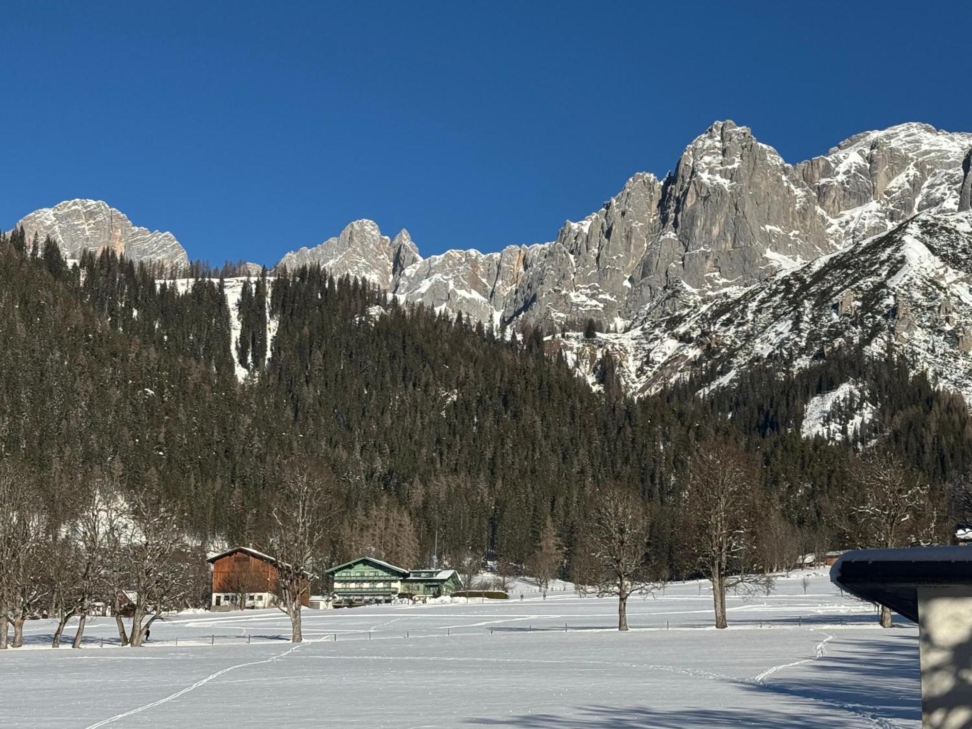 Romantikapartment Mit Sommercard Ramsau am Dachstein Eksteriør bilde